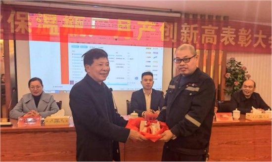 “四化”建設助力婁底五江實業(yè)保溫瓶月產創(chuàng)歷史新高